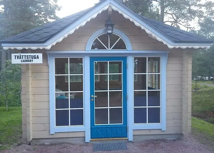 Soederoe Stugby Finstrom